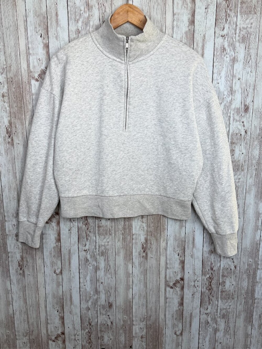 Gap Sweats Women's Cropped 1/4 Zip Sweatshirt sz Medium Light Gray High Neck